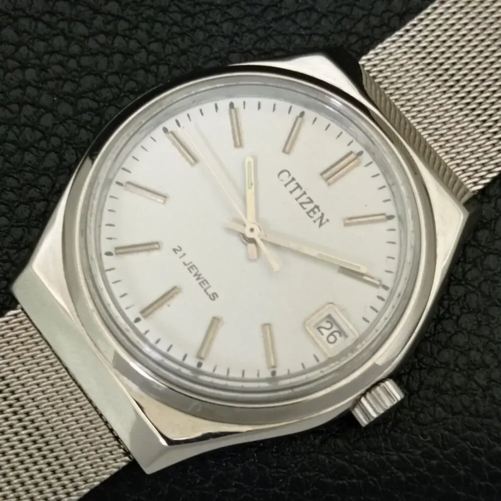 Vintage 1988 Citizen Manual Mens Silver Watch W/daydate & White accents